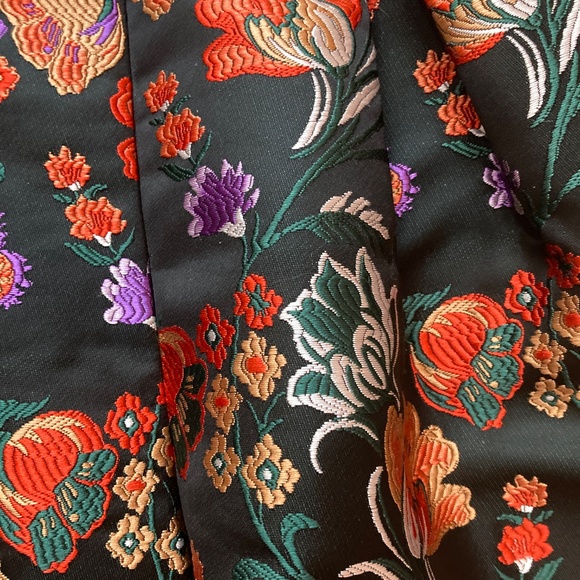 ASOS Black Floral Brocade Romper Sz 6 - Picture 2 of 5